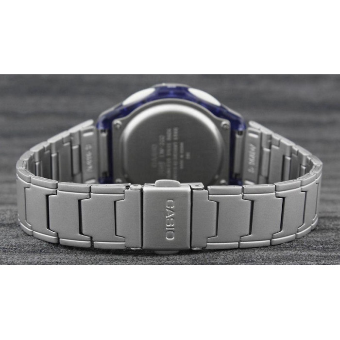 Годинник CASIO LW-200D-6AVEF