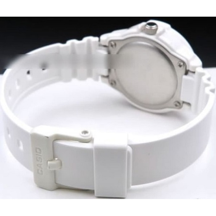 Часы CASIO LRW-200H-2E2