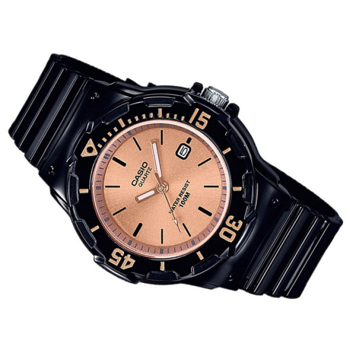 Годинник CASIO LRW-200H-9E2VEF