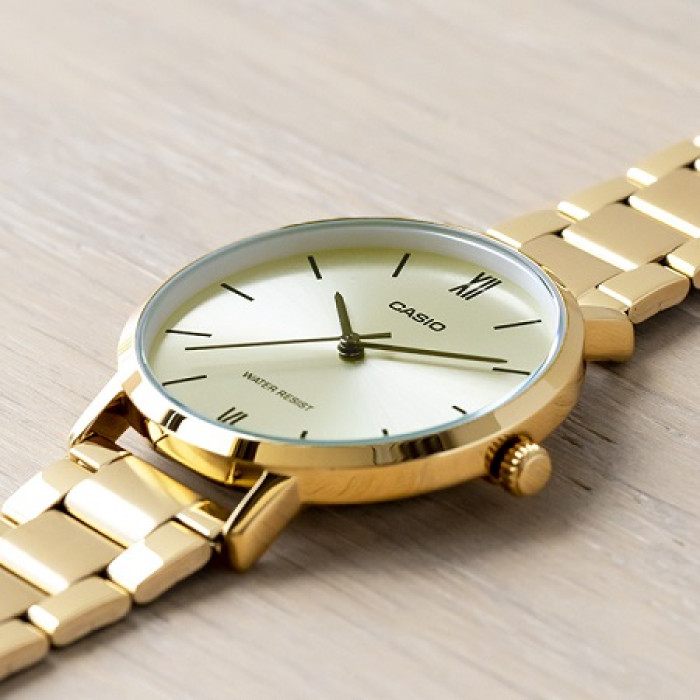 Годинник CASIO LTP-VT01G-9B