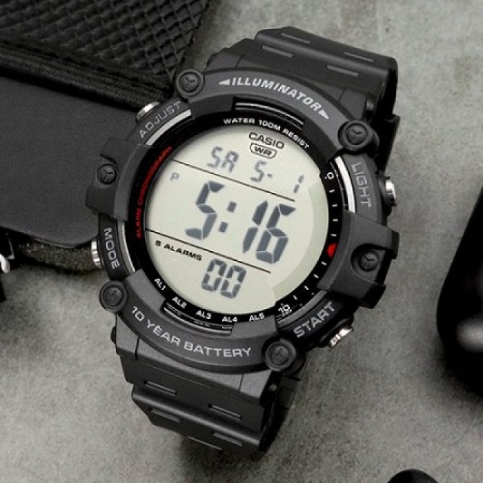 Годинник CASIO AE-1500WH-1AVEF