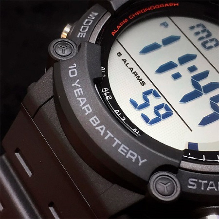 Годинник CASIO AE-1500WH-1AVEF