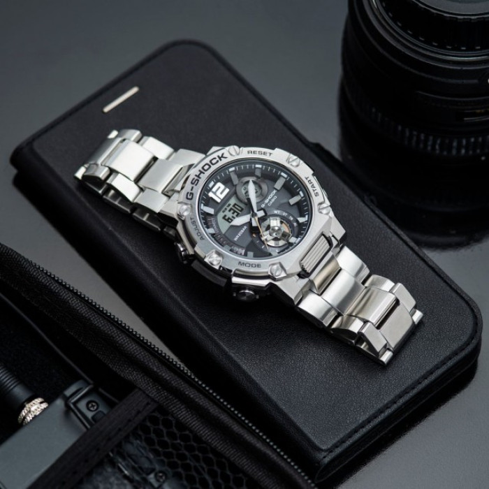 Годинник Casio G-SHOCK GST-B300SD-1AER