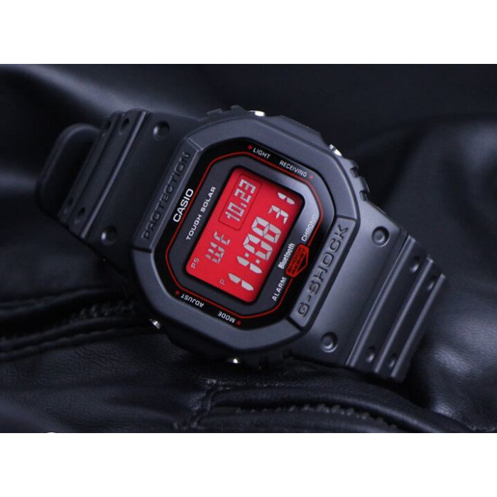 Годинник CASIO G-SHOCK GW-B5600AR-1ER