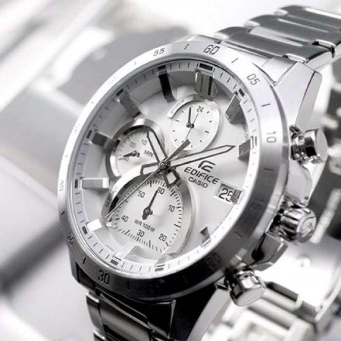 Годинник CASIO EDIFICE EFR-571MD-8AVUEF