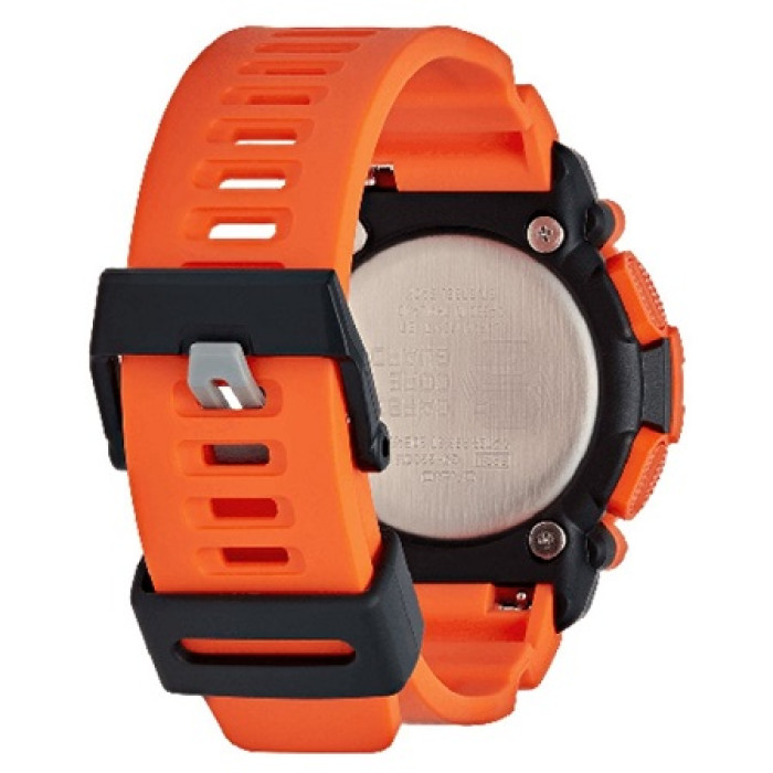 Годинник CASIO G-SHOCK GA-2200M-4AER
