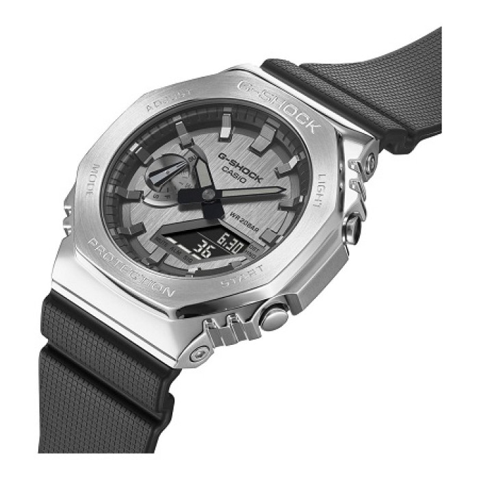Часы CASIO G-SHOCK GM-2100-1AER