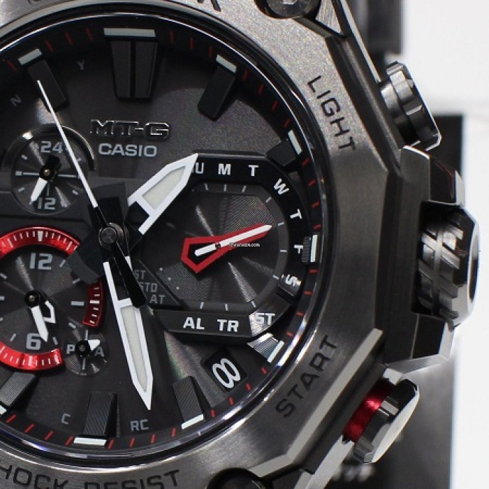 Годинник CASIO G-SHOCK MTG-B2000BDE-1AER