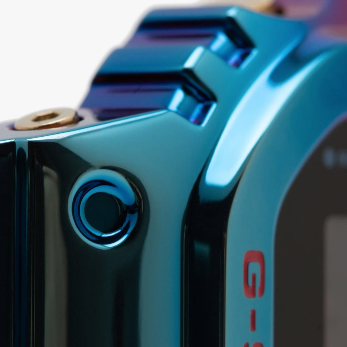 Годинник CASIO G-SHOCK GM-5600SN-1ER