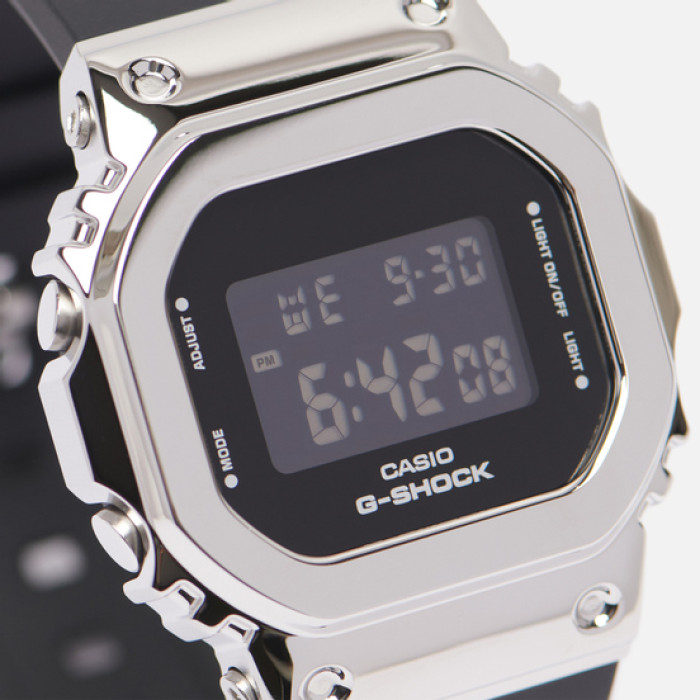 Годинник CASIO G-SHOCK GM-S5600-1ER