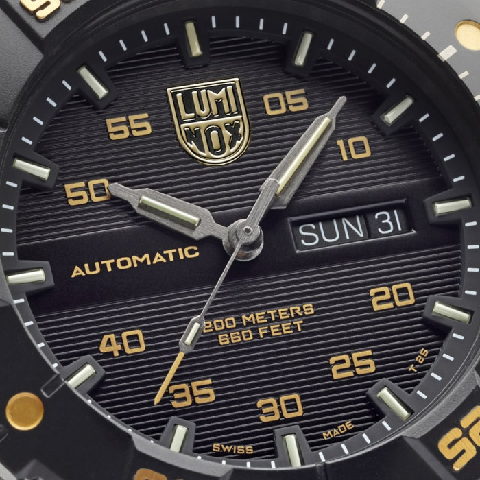 Годинник Luminox Master Carbon SEAL Gold Limited Edition XS.3865.GOLD