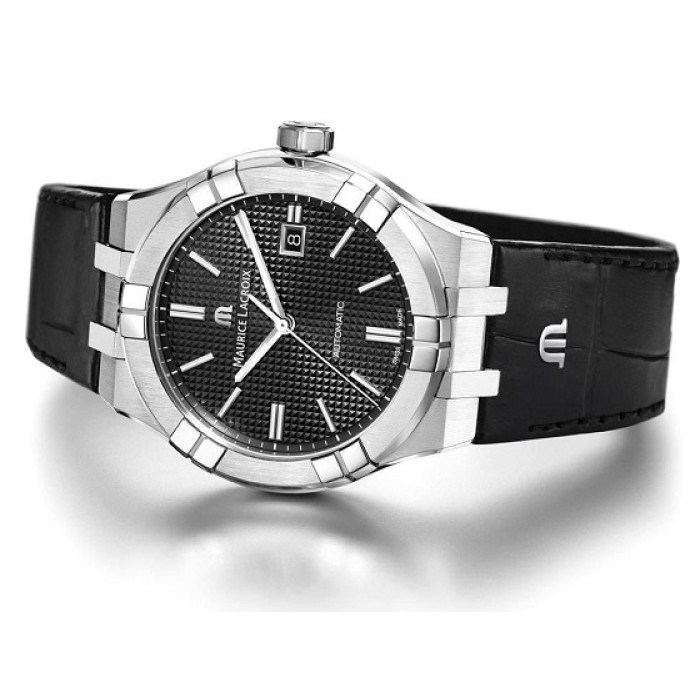 Годинник Maurice Lacroix AI6008-SS001-330-1