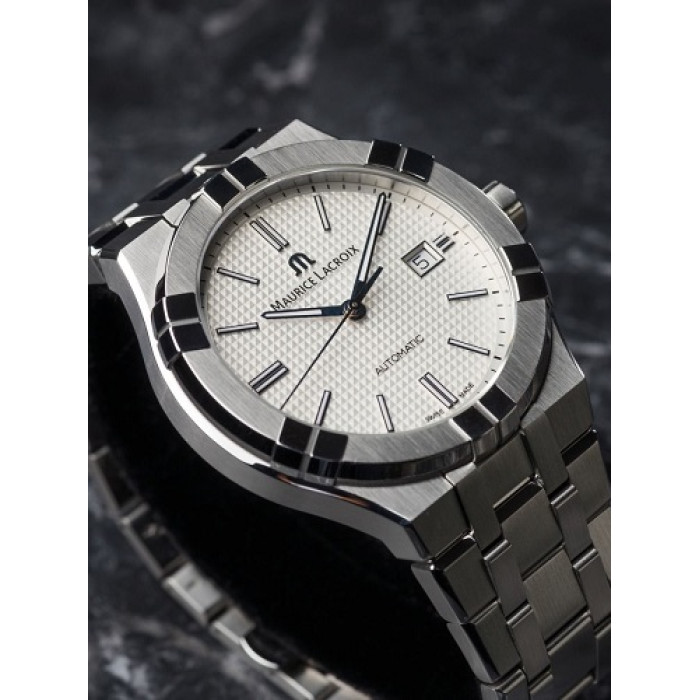 Годинник Maurice Lacroix AI6008-SS002-130-1