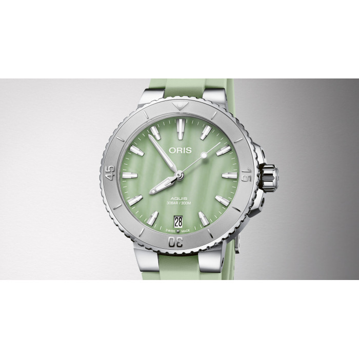 Годинник Oris Aquis Date Lady 733.7770.4157 RS 4.18.67FC