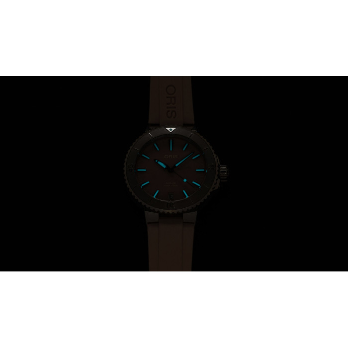 Годинник Oris Aquis Date Lady 733.7770.4158 RS 4.18.66FC