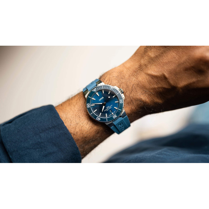 Годинник Oris Diving Aquis Date 733.7787.4135 RS 4.22.35FC