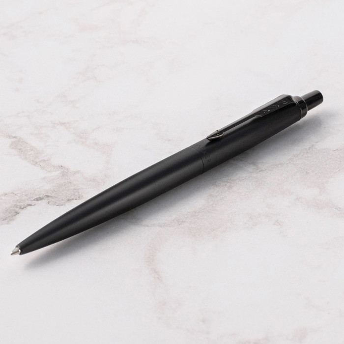 Ручка кулькова Parker JOTTER XL Monochrome Black BT BP 12 432