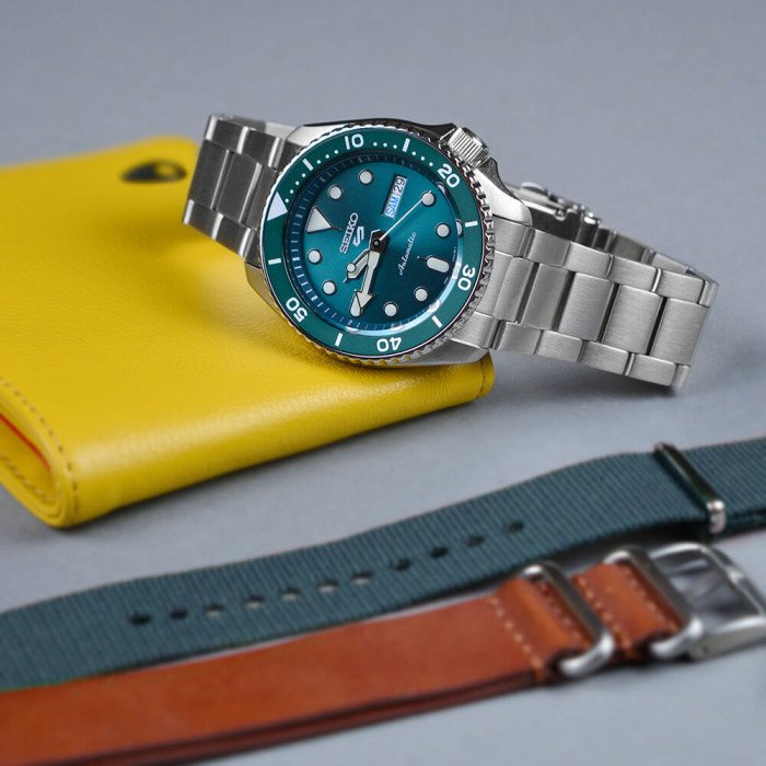 Годинник SEIKO 5 SPORTS SRPD61K1