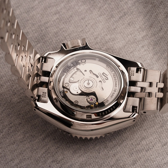 Годинник SEIKO 5 SPORTS GMT SSK035K1