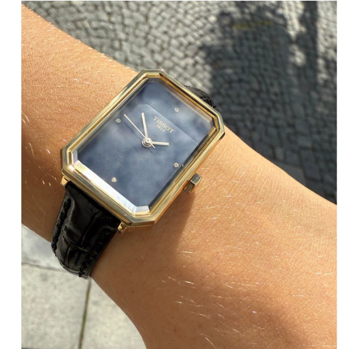 Годинник Tissot SRV 30mm T160.110.36.126.00
