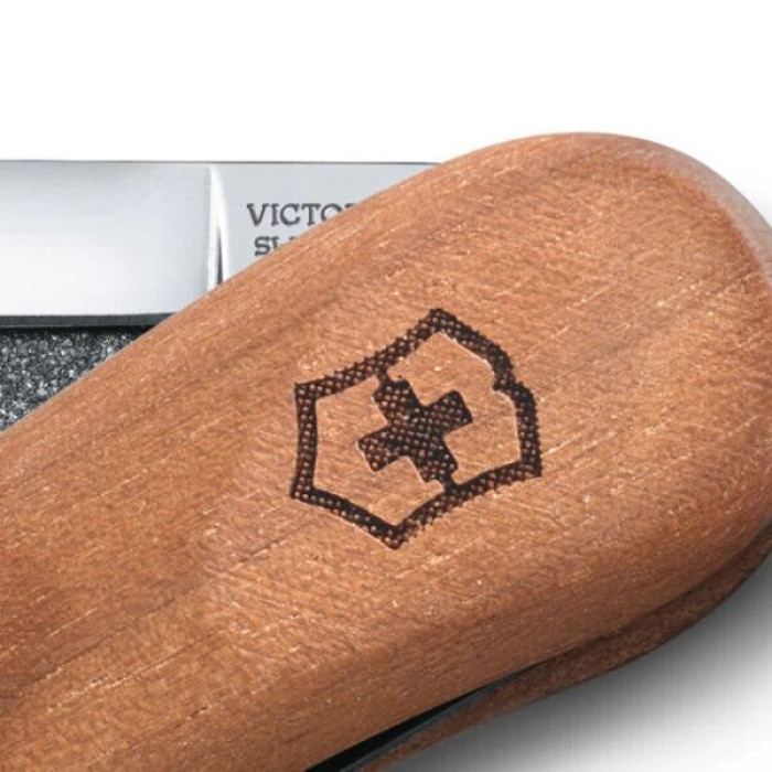 Складной нож Victorinox Evowood 81 Vx06421.63 (0.6421.63)