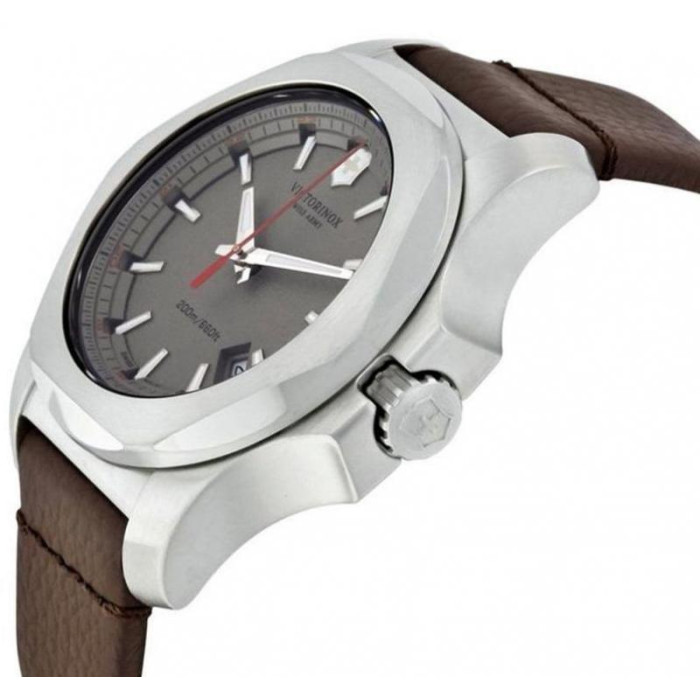 Годинник Victorinox Swiss Army V241738